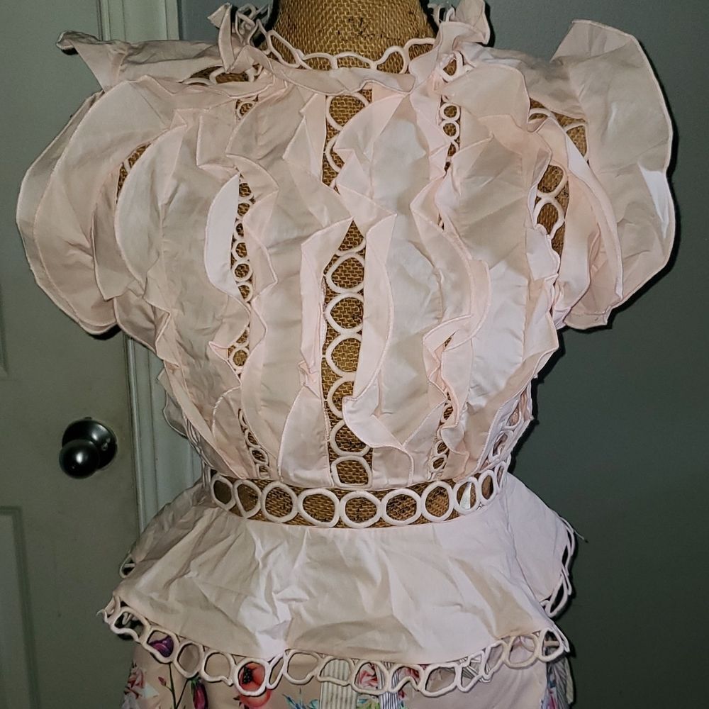 Pink cut out blouse - Picture 1 of 8
